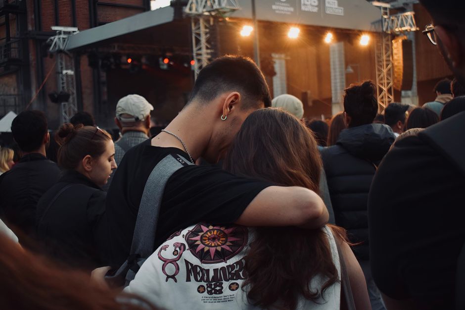 Preakness InfieldFest music festival crowd — party bus transportation from Baltimore