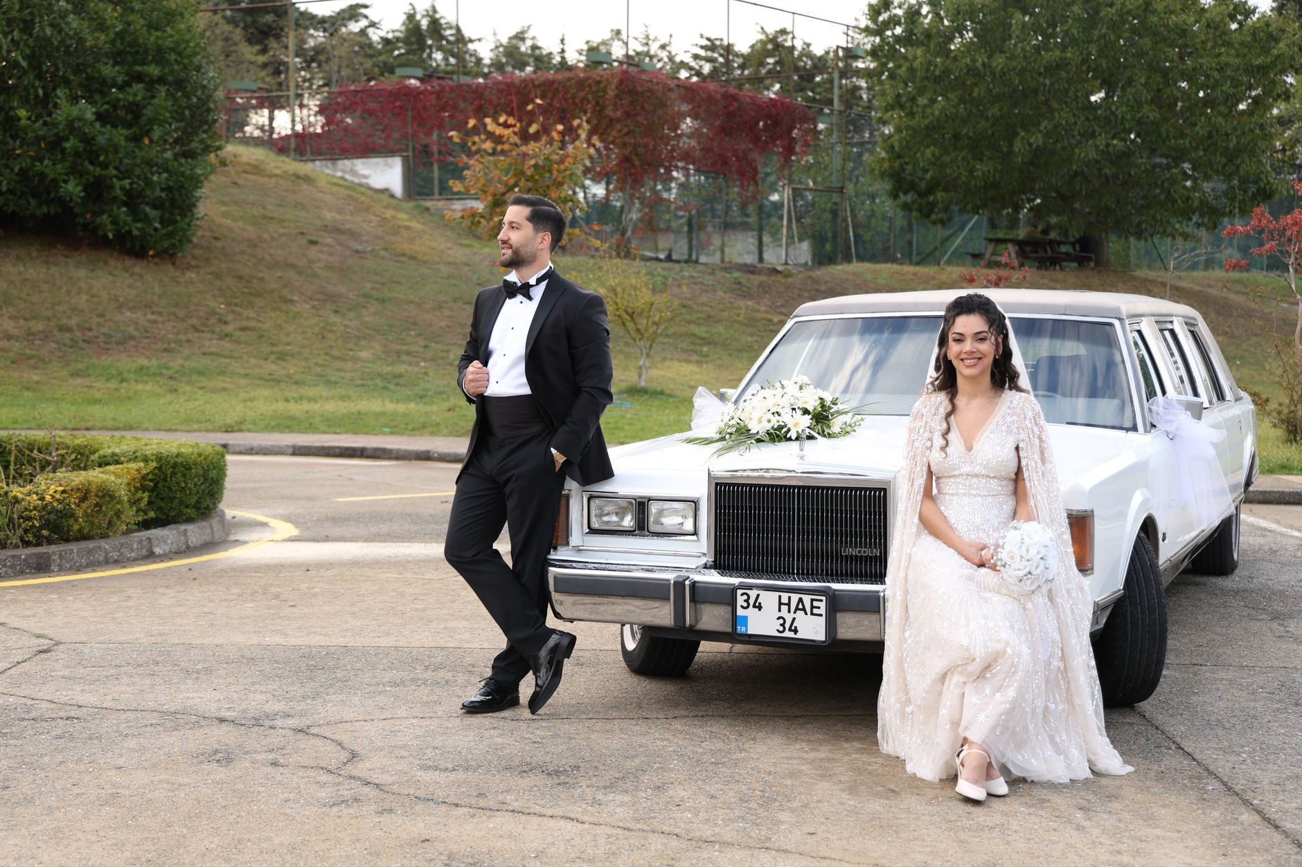 10 Passenger Mercedes Stretch Limousine