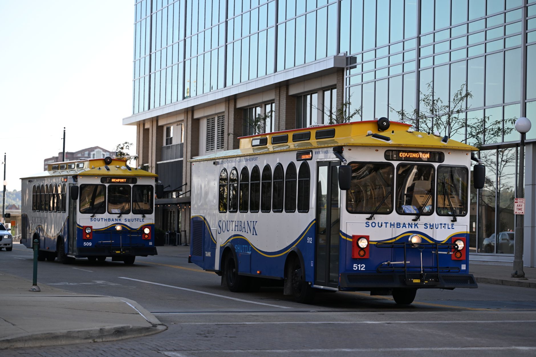 Corporate Shuttle - Hampden