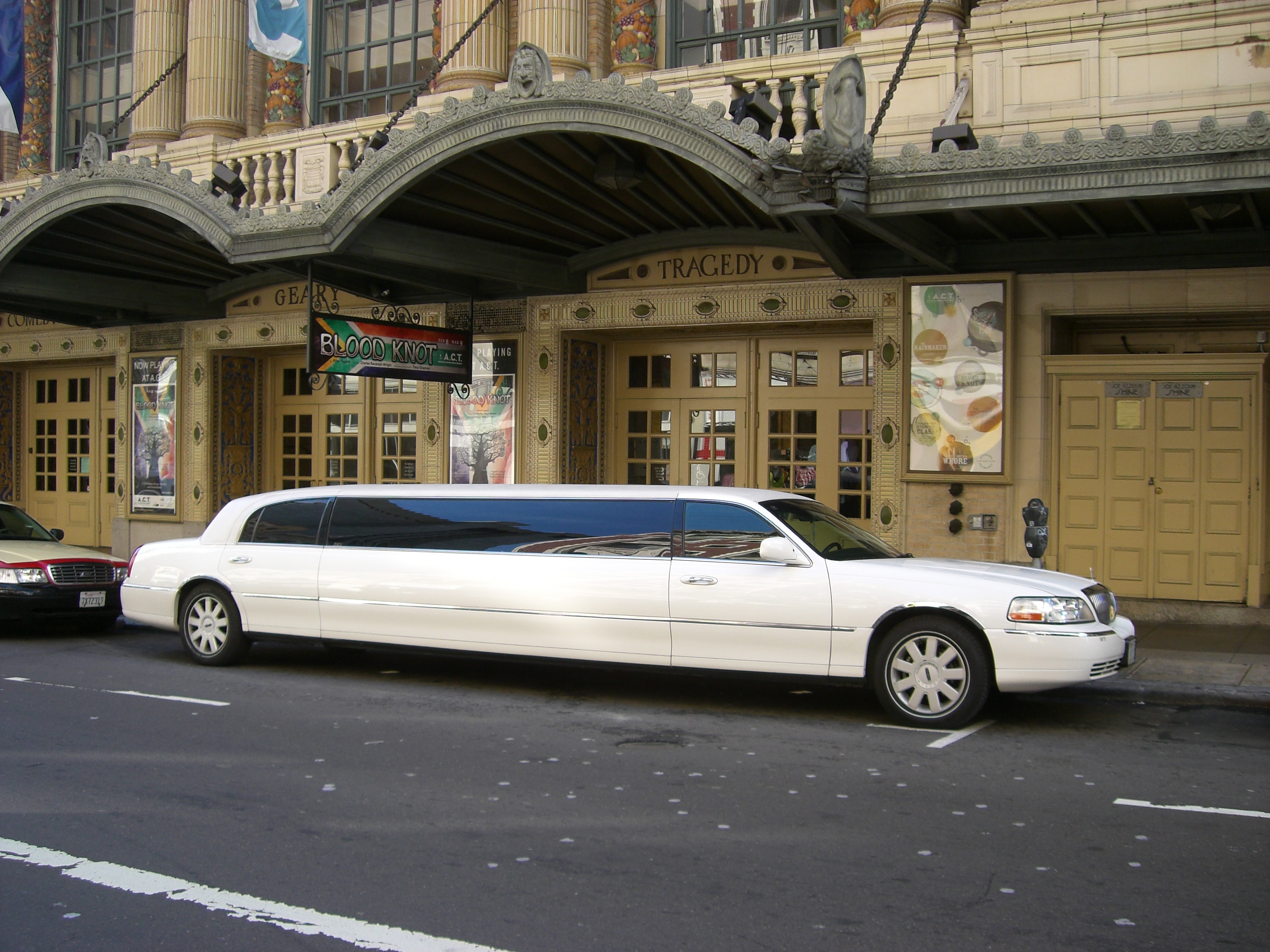 White Lincoln stretch limo